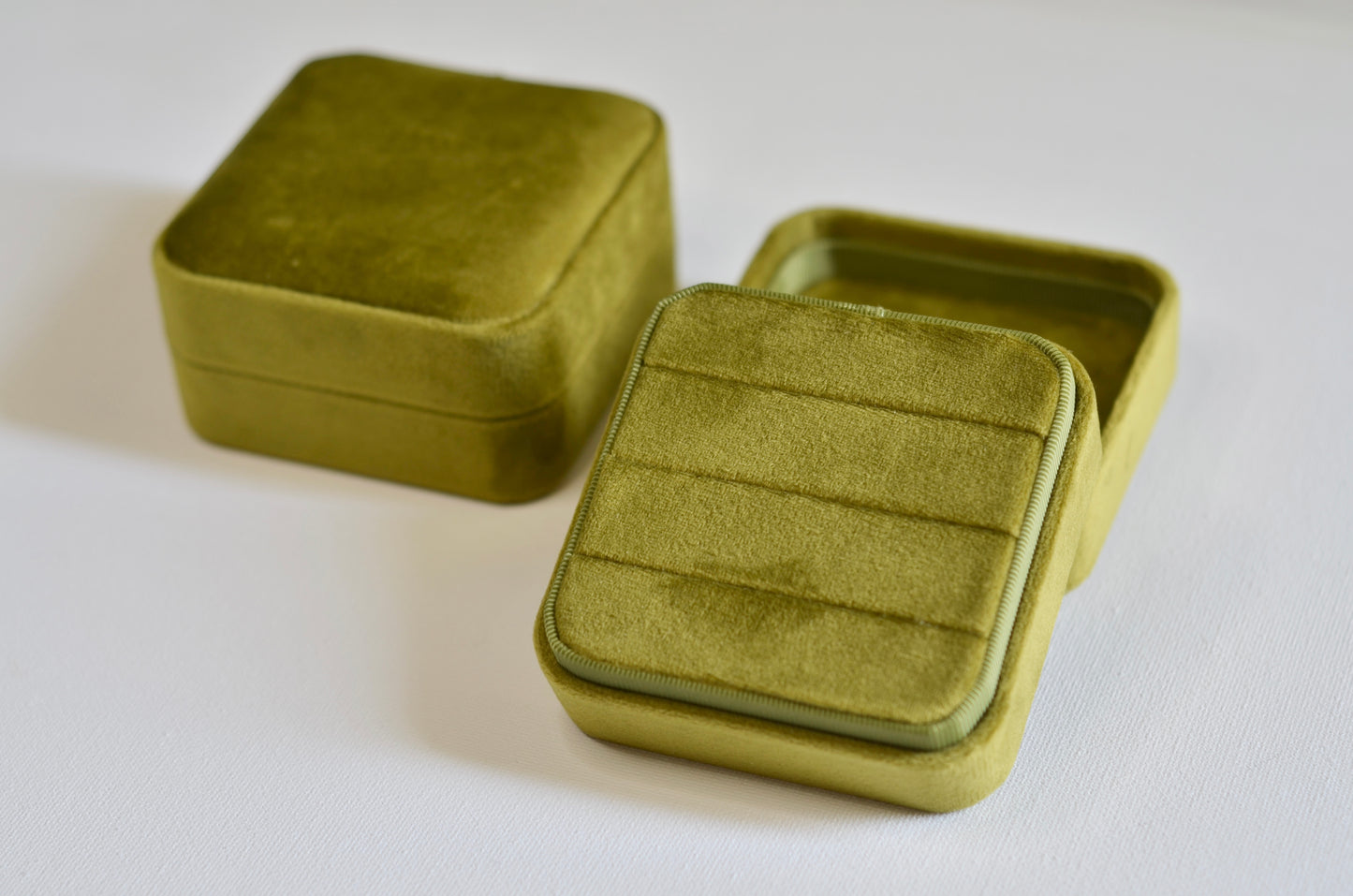 Olive Green Large Velvet Ring Box, Travel Jewelry Box, Jewelry Storage Box, Wedding Ring Box, Monogram Box